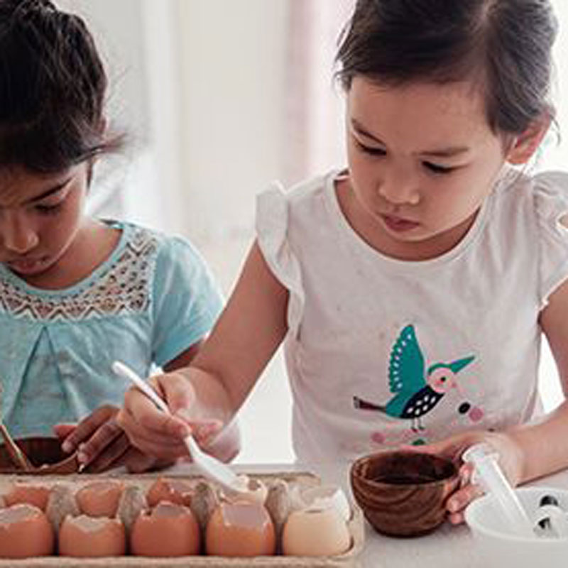 kids painting